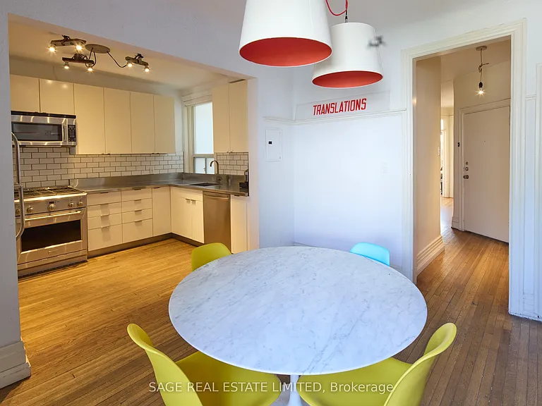 1158 College St #2 — Photo 2
