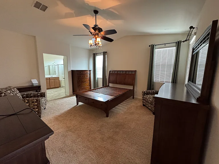 36825 N Yellowstone Dr — Photo 8