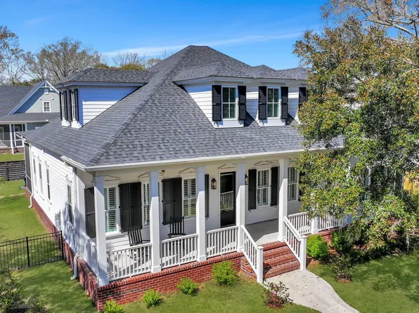 2028 Ironstone Aly, Charleston, SC 29407