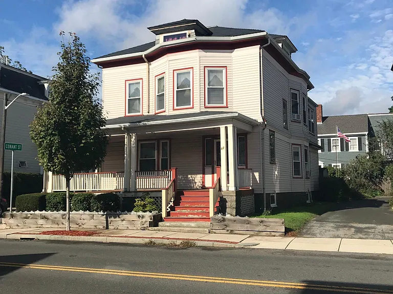 82 Bridge St — Photo 15