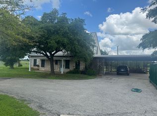 114 Daisy Dr, Marion, TX 78124