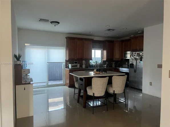 5732 Fletcher St, Hollywood, FL 33023