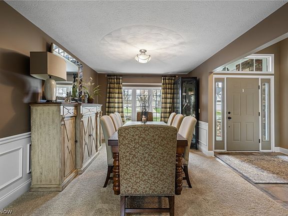 4th image of 4387 Ridge View Dr