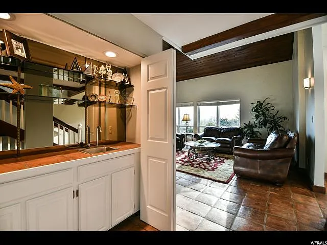 1407 S Chancellor Way — Photo 22