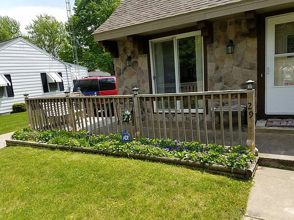 4th image of 29 Gordon Blvd