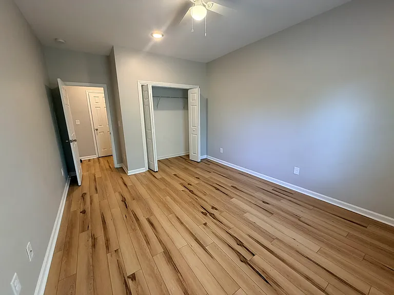 4536 Stone Mountain Dr — Photo 7