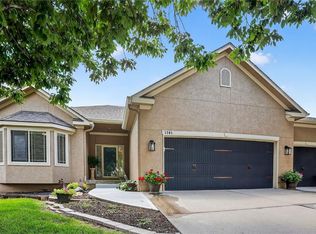 1301 Ashdown Cir, Raymore, MO 64083