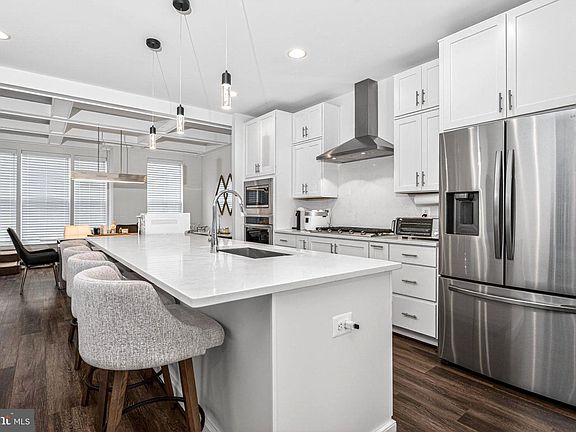 2nd image of 5207 Ridgeview Retreat Dr