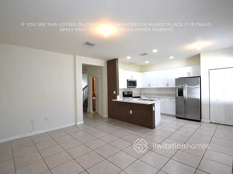 3422 W 106th Ter — Photo 6