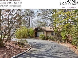 64 Far Brook Dr, Short Hills, NJ 07078