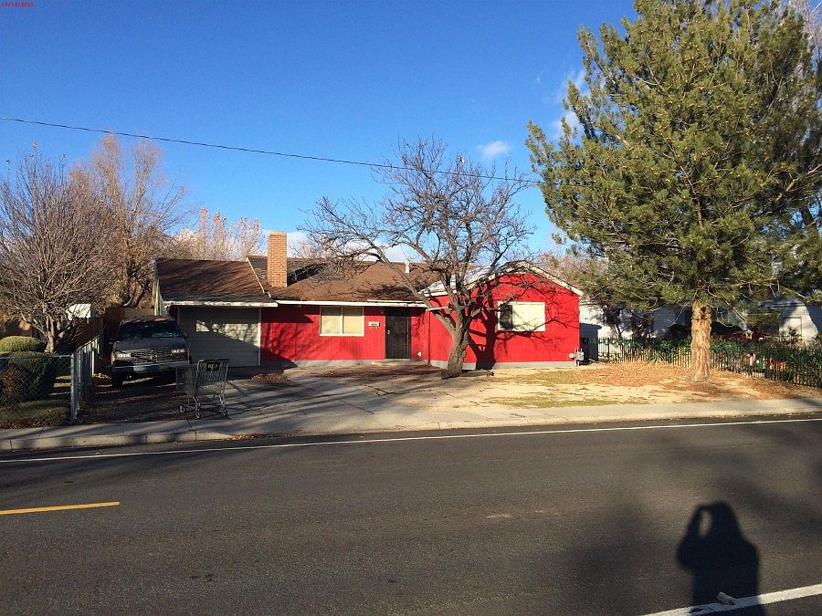 1st image of 304 Greenbrae Dr