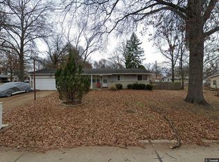 1343 Bayonne Dr, Saint Louis, MO 63138