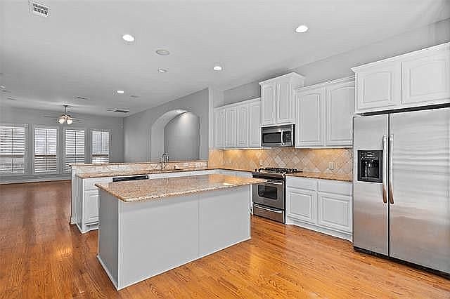 Spacious open layout