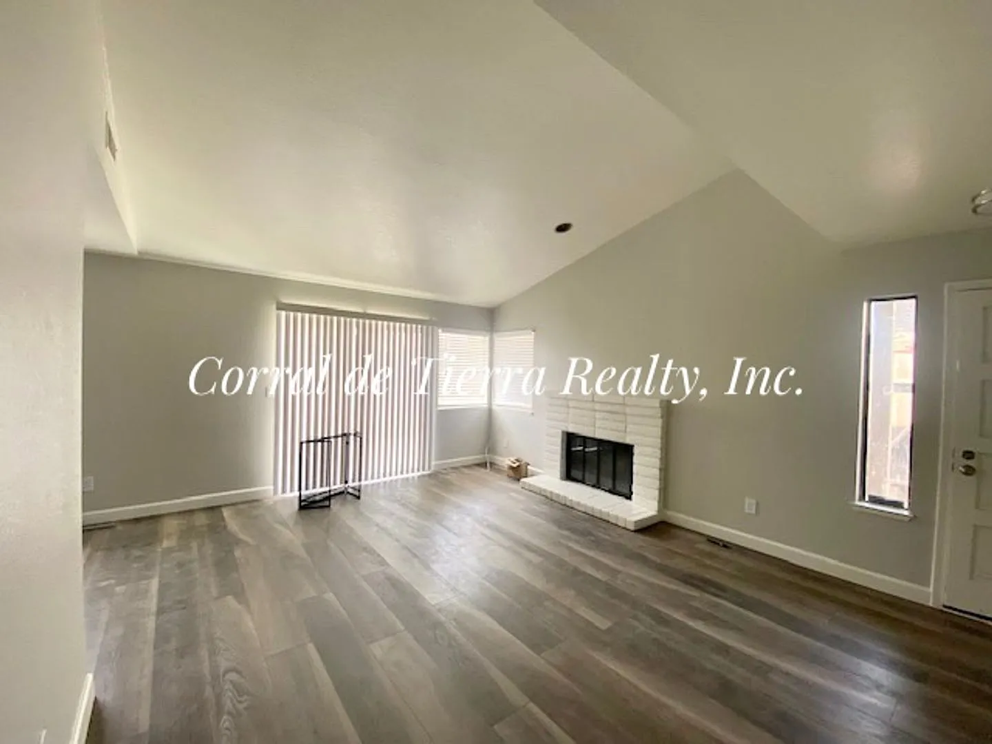 Complete Remodel 2BR/ 2BA In Salinas — Photo 4