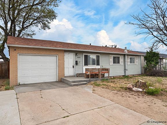 3rd image of 1236 W Leisher Rd