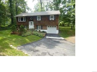 1 Dean St, Congers, NY 10920