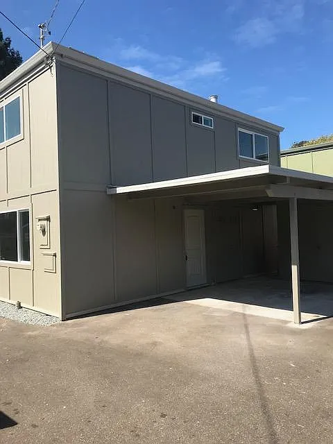 Mar Vista Dr