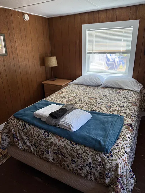 3 bed, 2298 sqft, $1,500 — Photo 2