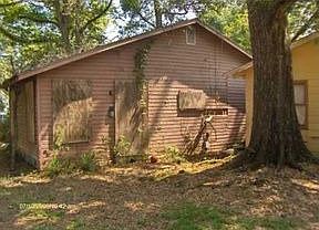 2nd image of 807 E Merry Ave