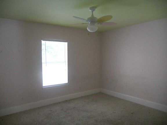 5th image of 7150 Ashton Ct