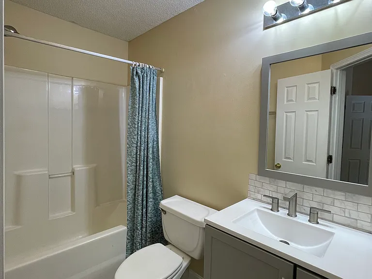 3565 Crepe Myrtle Ct — Photo 11