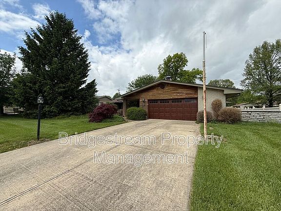 2nd image of 2135 E Rahn Rd