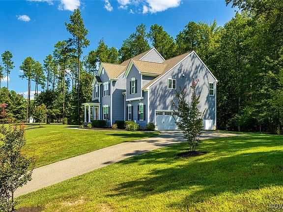 5th image of 7501 Fowlis Ct