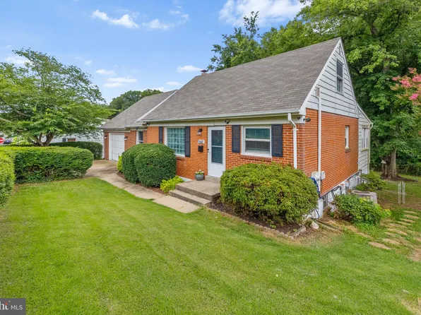 3587 Forestdale Ave, Woodbridge, VA 22193