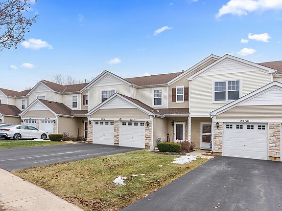 3rd image of 2232 Flagstone Ln