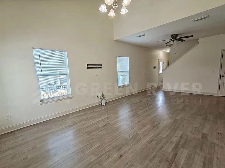 3107 Zeyno Dr — Photo 17