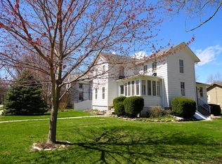 503 McKee St, Batavia, IL