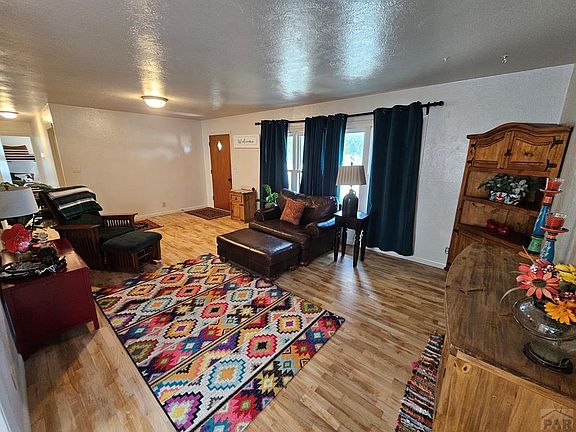 4th image of 1317 & 1318 Parkview Ave