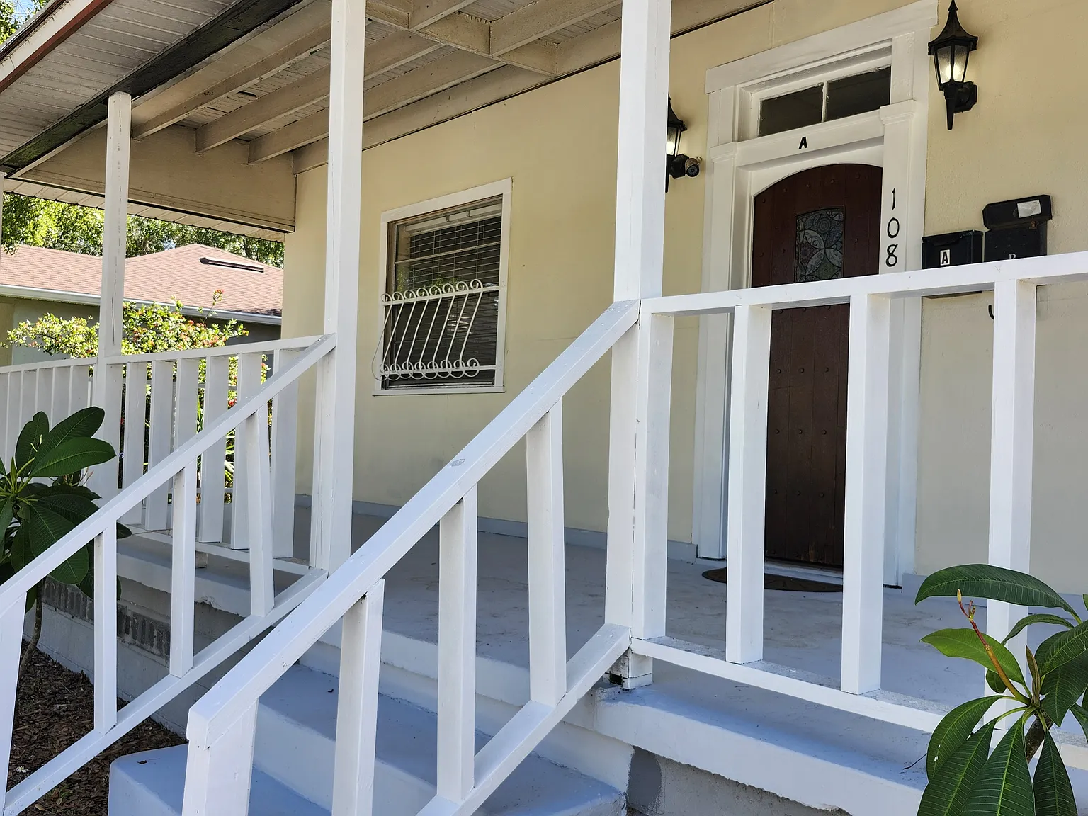 108 S Westland Ave — Photo 3