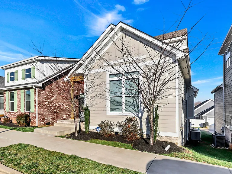 1372 Hicks Edgen Rd — Photo 3