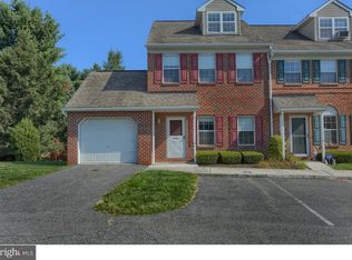 18 Charlemont Ct, Reading, PA 19607