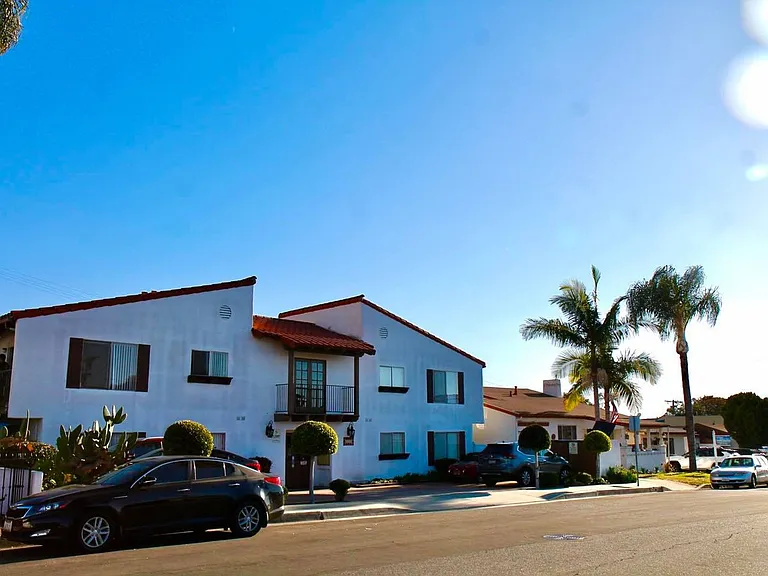 147 Avenida Serra — Photo 9