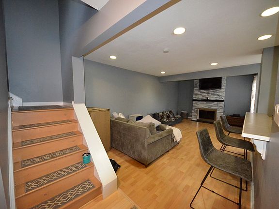 4th image of 7621 Weymouth Cir