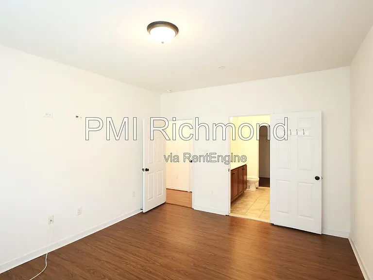 4707 Brydes Ln — Photo 11