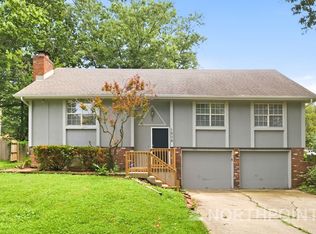 1508 SW 20th St, Blue Springs, MO 64015