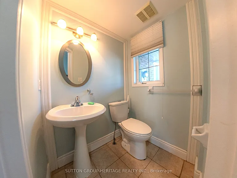 20 Oglevie Dr — Photo 6
