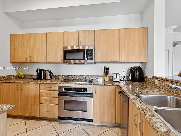 100 Meridian Ave #244 — Photo 15