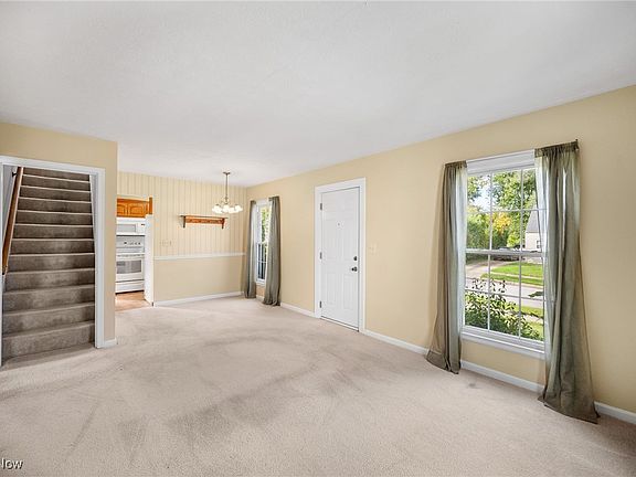 4th image of 2329 25th St
