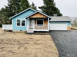 734 Albion Ave SE, Ocean Shores, WA 98569