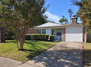 4403 Sherwood Dr, Mesquite, TX 75150