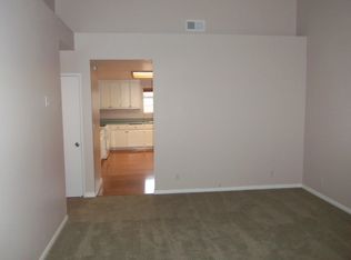 329 N Alameda Ave #2, Azusa, CA 91702