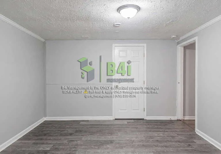 1205 Spring St — Photo 9