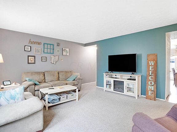 3rd image of 475 Clairbrook Ave #Je-8