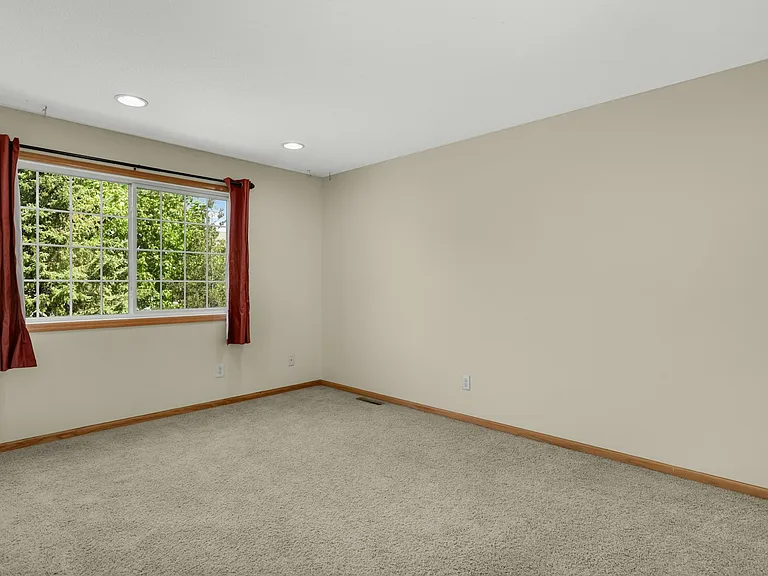 6869 Folkestone Rd — Photo 27