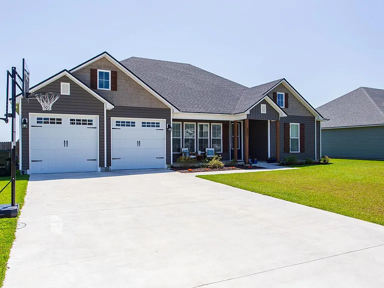 3921 Countess Ct — Photo 3