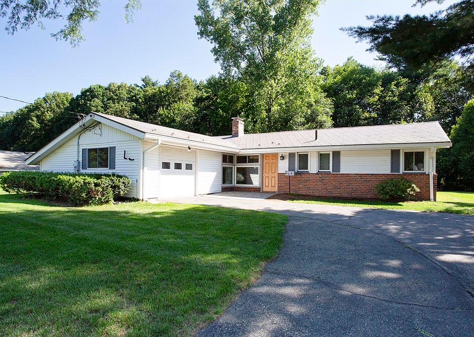 1st image of 11 Mary Agnes Rd